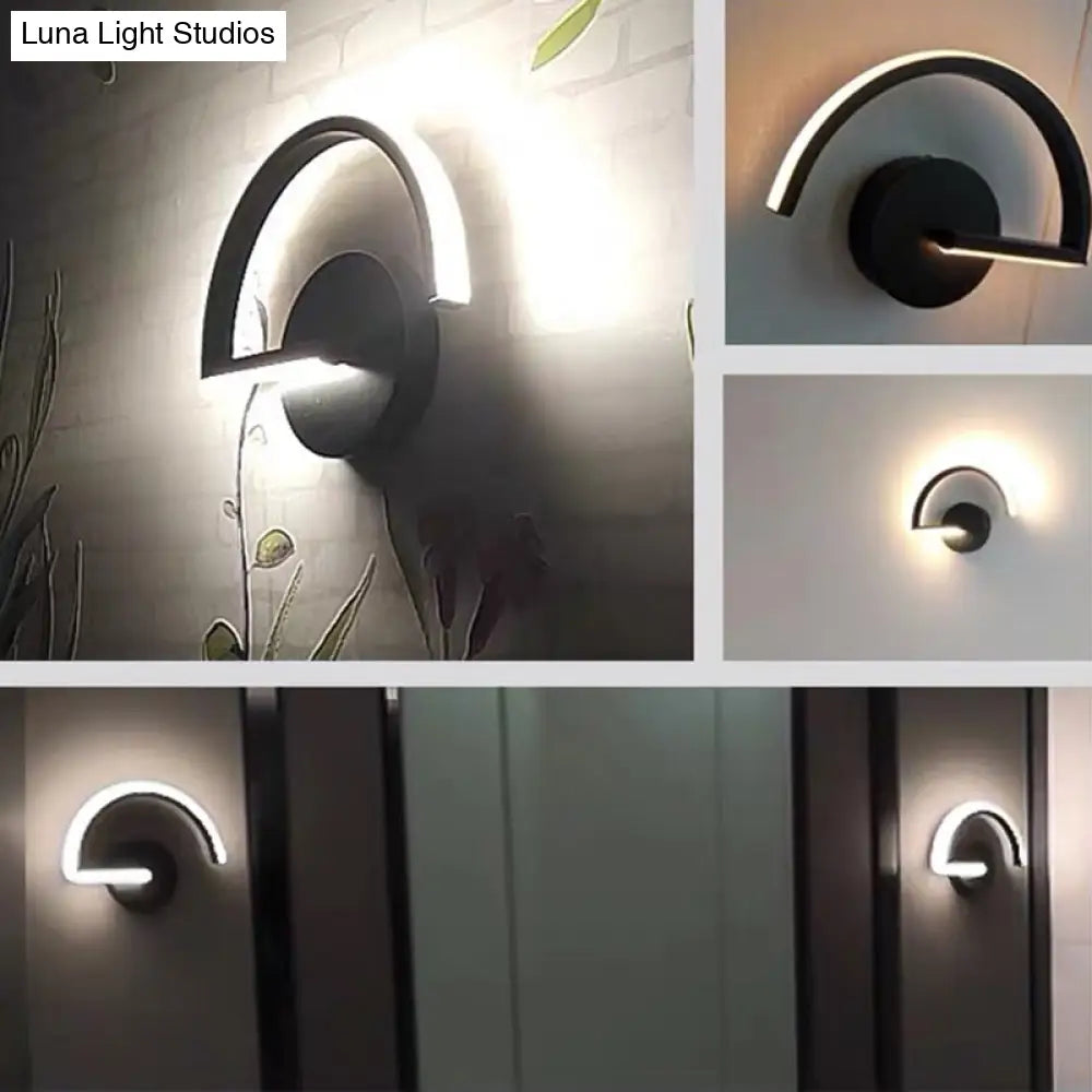 Sleek Metal Led Wall Sconce For Minimalistic Bedroom Lighting