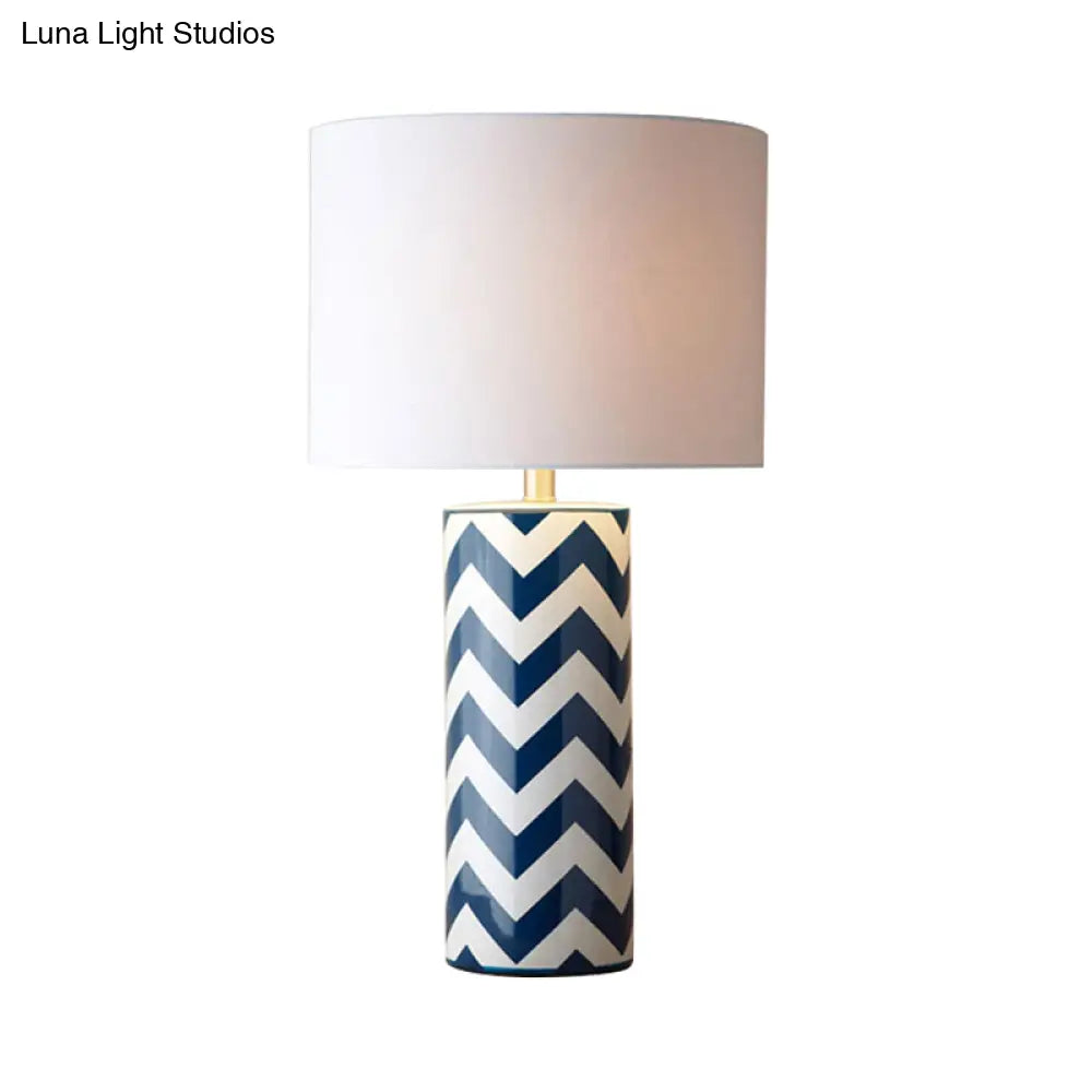 1-Head Contemporary White Task Lighting: Cylindrical Reading Lamp With Fabric Shade