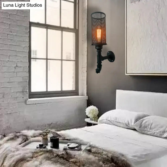 1-Light Industrial Black Wire Mesh Wall Sconce For Bedroom