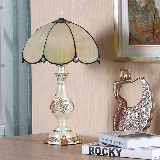 Scalloped Glass Night Lamp With Carved Vase Pedestal - Classic Beige Bedroom Reading Light