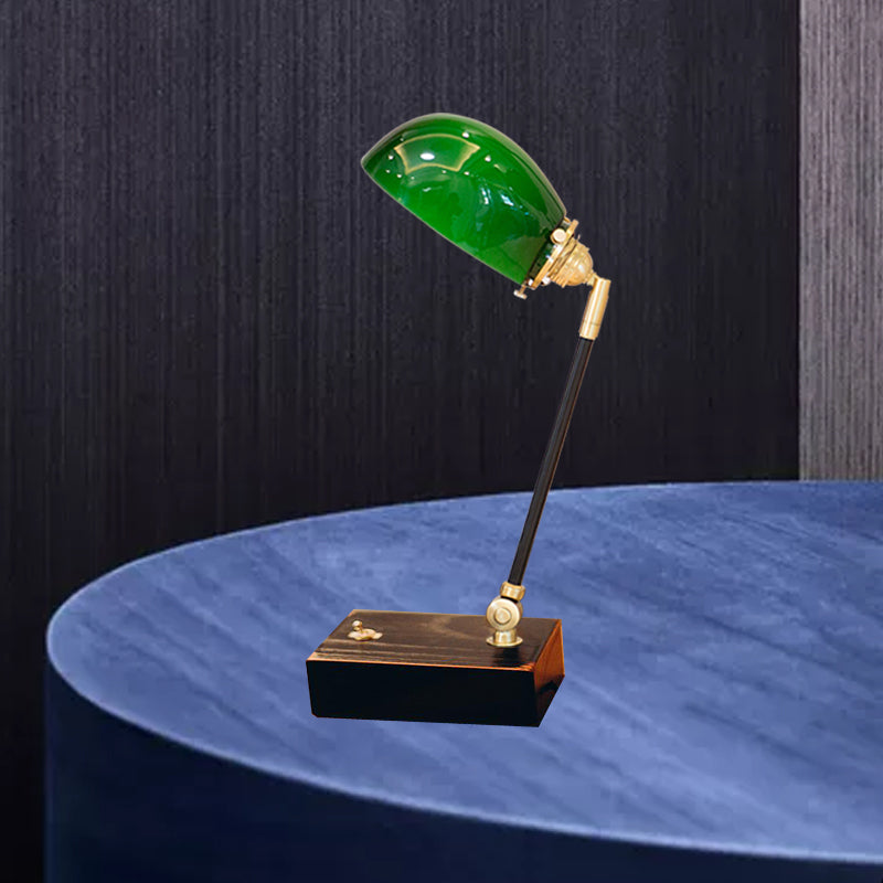 Haedus - Vintage-style Green Glass Reading Lamp with Retro Design - Perfect for