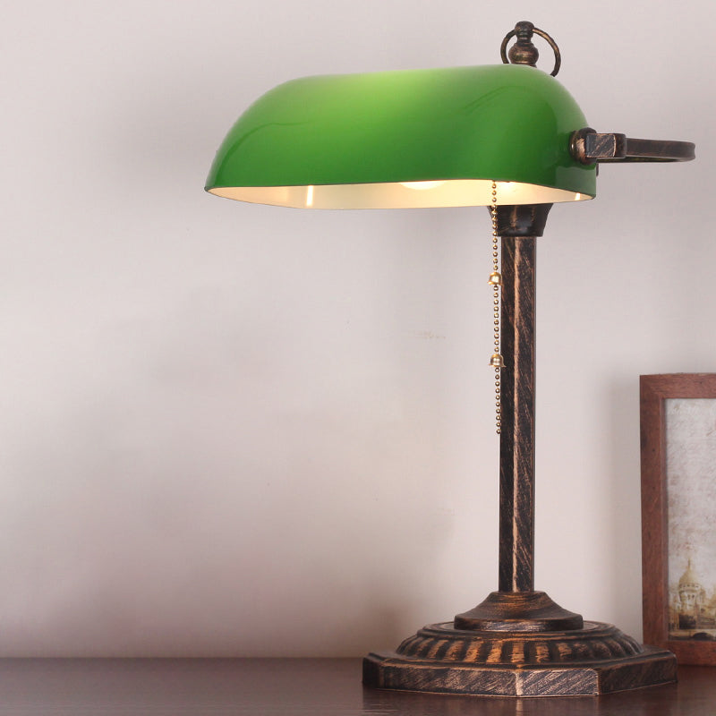 Traditional Green Glass Bronze Nightstand Lamp With Pull Chain - Perfect For Bedroom Reading