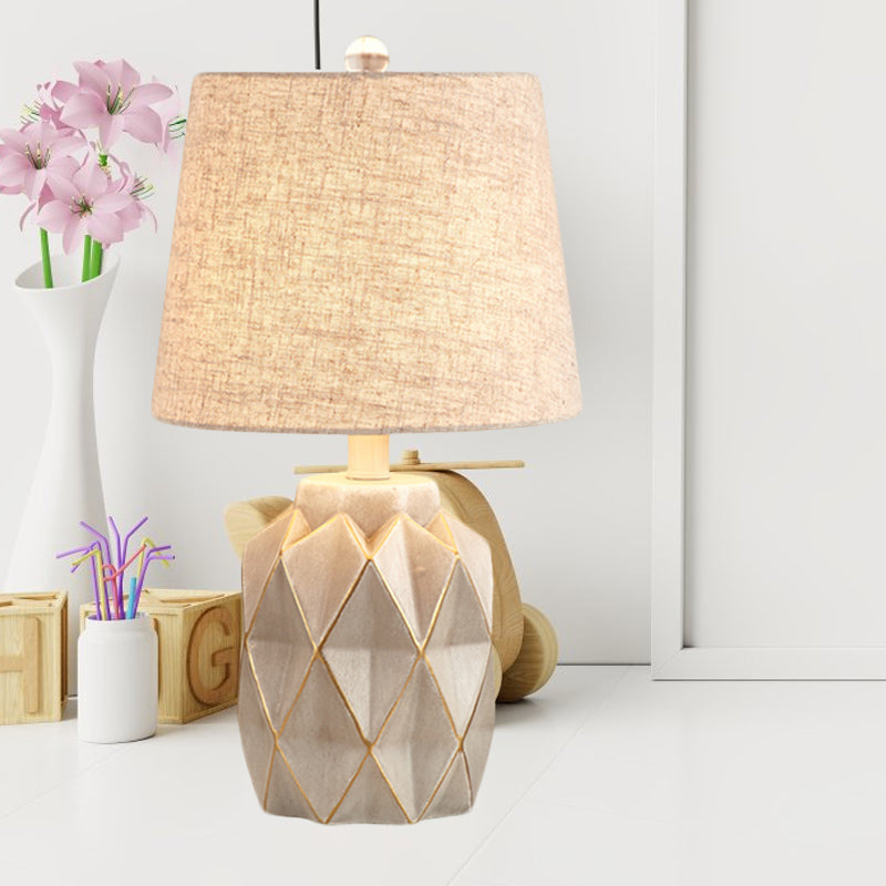 Origami Designed Jar Base 1-Light Beige/White Table Light With Countryside Fabric For Bedroom Night