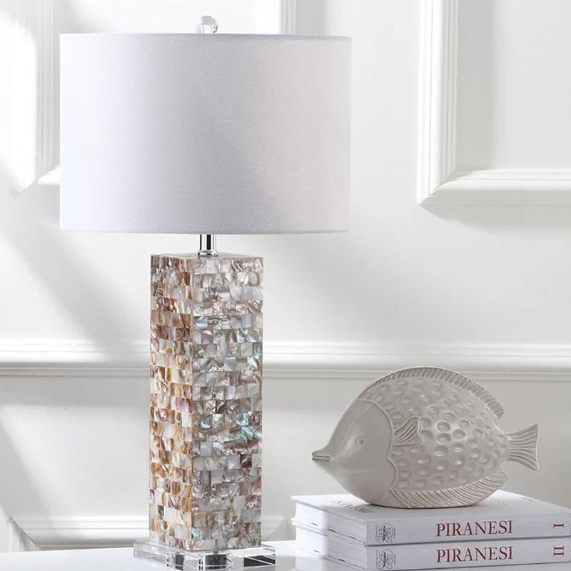 Country Style Checkered Night Lamp: Shell Rectangle With White Shade