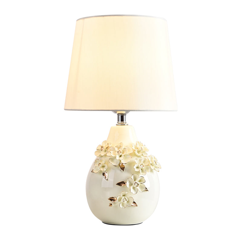 Traditional Ceramic White Table Lamp With Magnolia Embellished Vase Single Night Light Shade 18/19.5