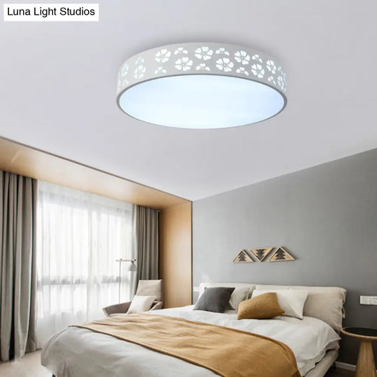 12’/16’/19.5’ Carved Flower Flush Light Led Ceiling Lamp - Modern Metallic Design With Warm/White