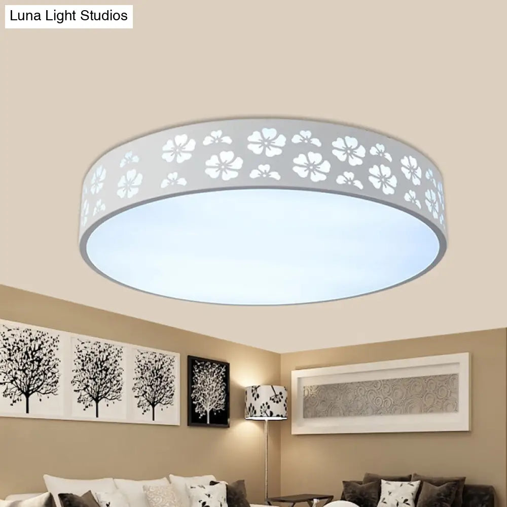 12’/16’/19.5’ Carved Flower Flush Light Led Ceiling Lamp - Modern Metallic Design With Warm/White