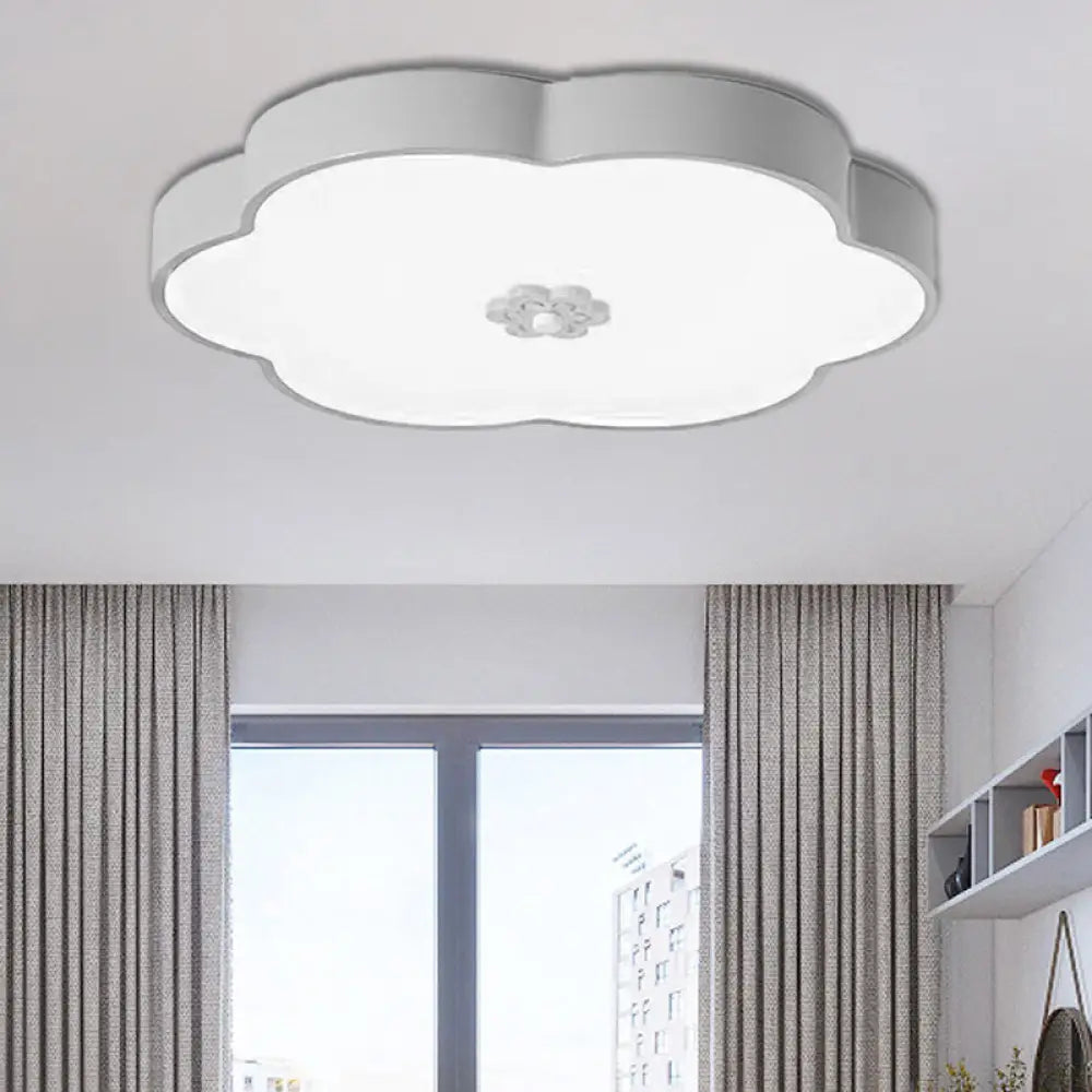 12’/16’ Modern Flower Flush Mount Ceiling Light With Acrylic Diffuser - Metal Led Black/White