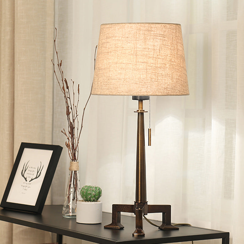 Bronze Countryside Style Table Lamp With Pull Chain And Tapered Shade