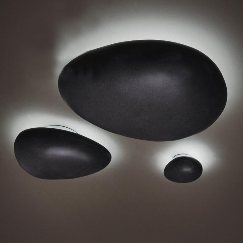 Modern Led Wall Lamp - Pebble Shape Resin Sconce Light Fixture (4/9 Length) In Black