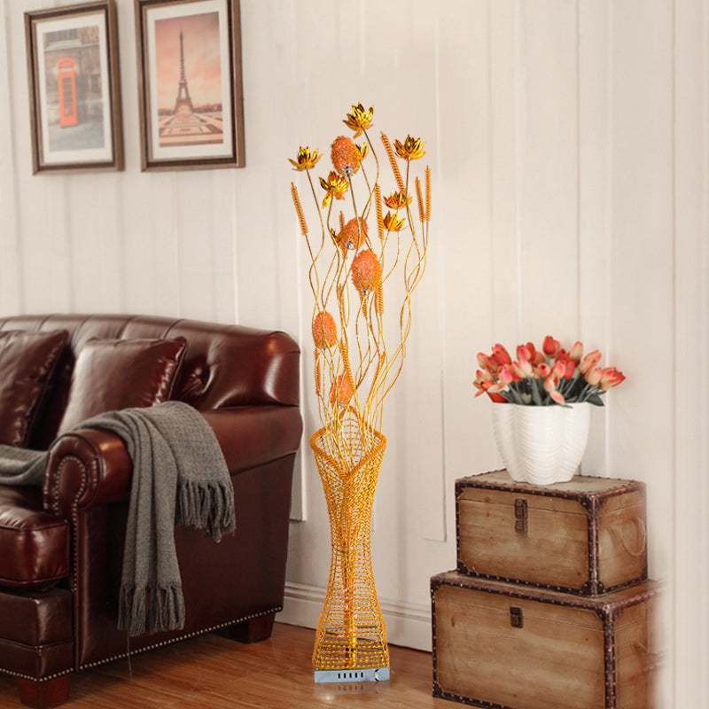 Art Decor Entwing Branch Led Floor Lamp With Geometric Base - Gold/Black/Red Gold