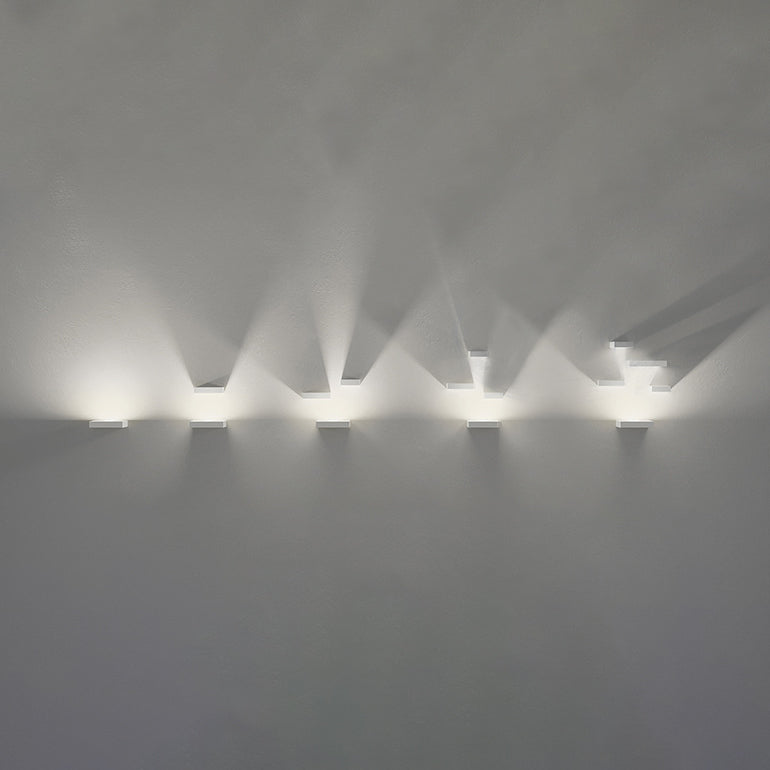 Sleek White Wall Washer Light: Simplistic Metallic Sconce For Stairway Illumination 1 /
