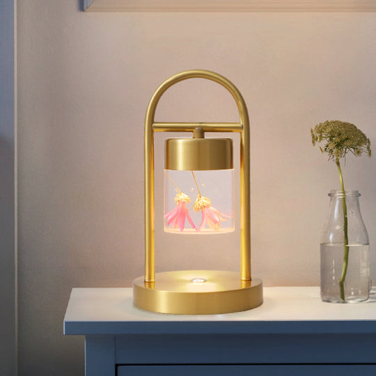 Nusakan - Simplicity Clear Glass LED Desk Light with U-Shaped Metal Frame - Gold