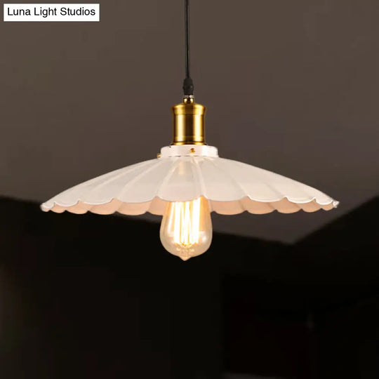 14’/16’ Dia Industrial Scalloped Pendant Light 1 Head Metallic Ceiling Lamp In Black/White