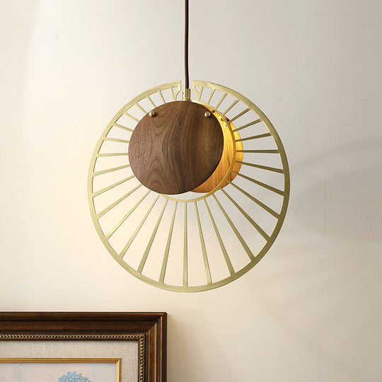 Wire Hat Pendant Light with Wood Clamp Lampshade - Modern Army Green Design
