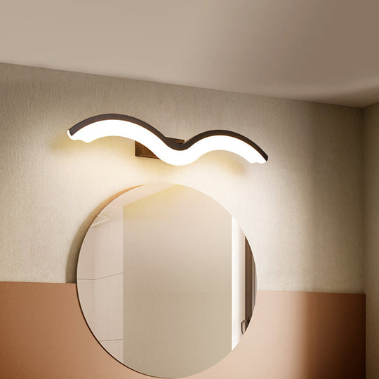Minimalist Black/White Wavelet Led Wall Sconce With Frosted Diffuser Available In 16 23.5 Or 31.5