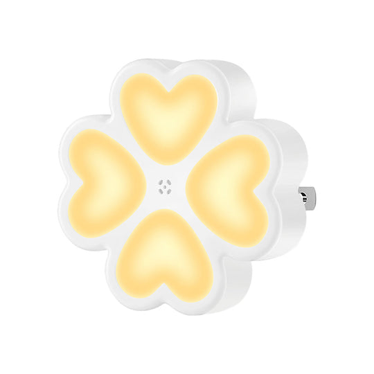 Led Wall Nightlight: Modern White Clover Plug-In Lamp With Plastic Shade