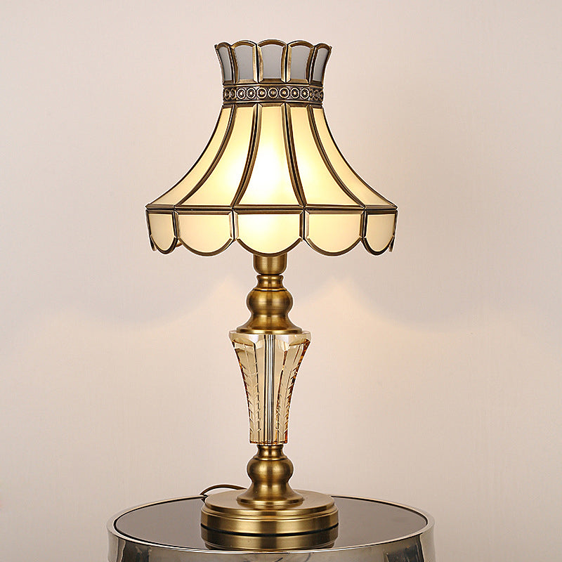 Classic Scalloped Night Table Lamp With Gold Finish And Crystal Accent