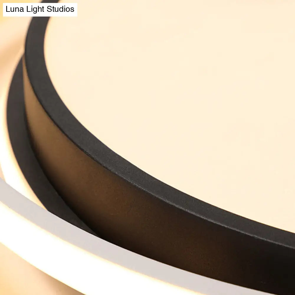 15’/19’ W Led Flush Ring Light - Simple Style Metal Ceiling Lighting In Black/White