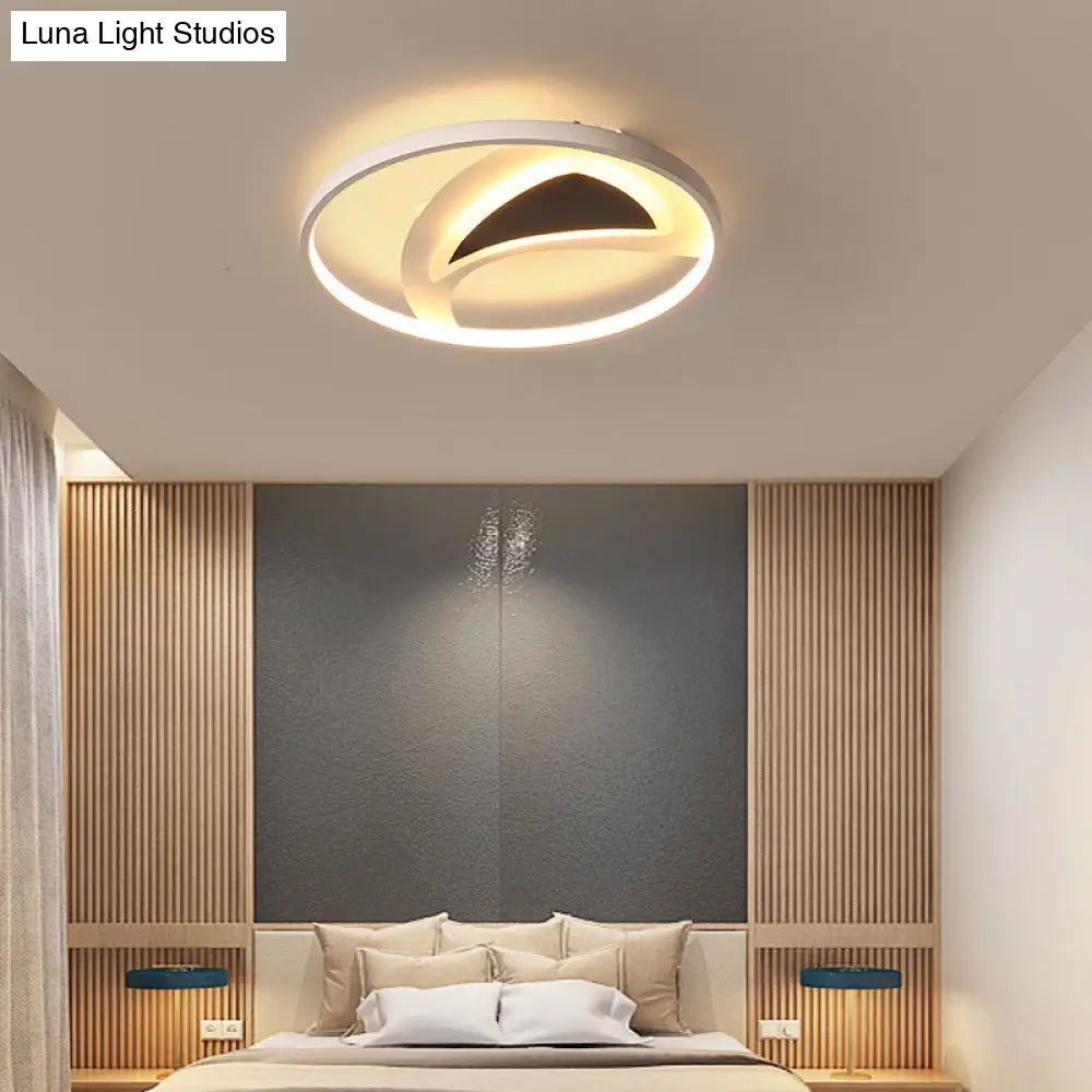 16’/20.5’ Modern Geometric Ceiling Light Fixture – Black & White Acrylic Led