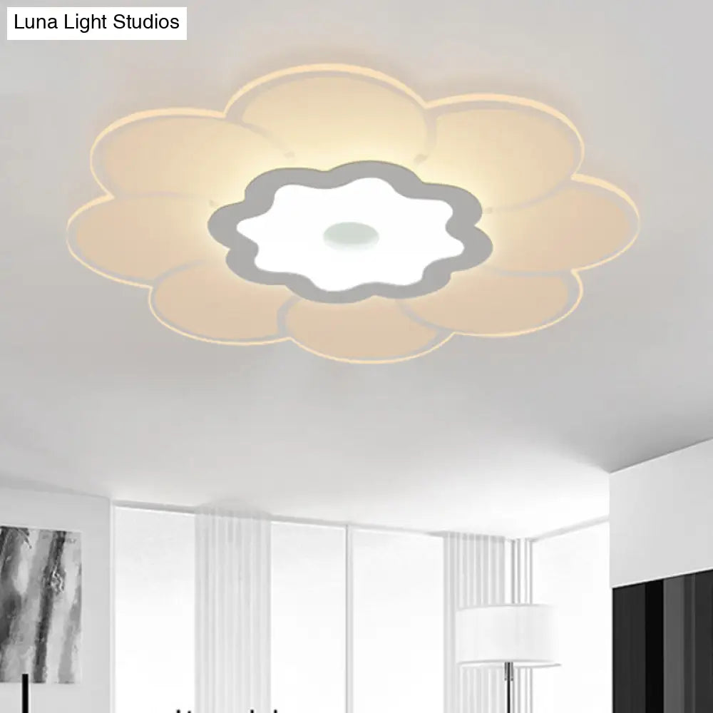 16.5/20.5/31 Wide Floral Ceiling Lamp - Simple & Elegant Acrylic White Led Flush Mount Lighting In