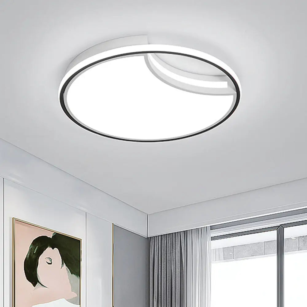 16.5’/20.5’ White Segment Flush Mount Lamp - Simplicity Led Acrylic Lighting In Warm Light