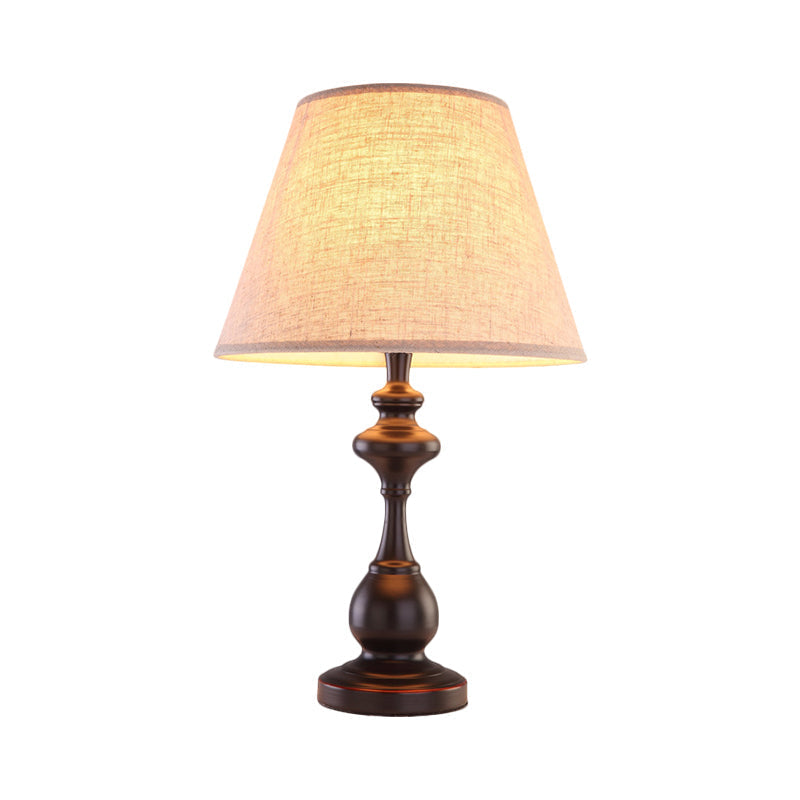 Alsciaukat - Farmhouse Table Lamp