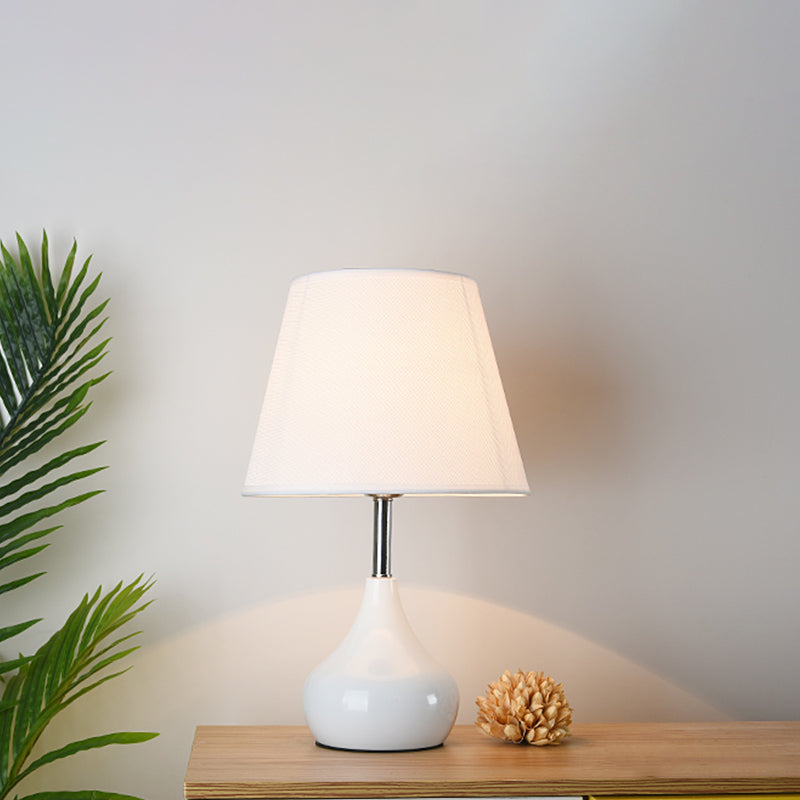 Valentina - Conical Study Room Table Light: Modern Reading Lamp with Vase Base in