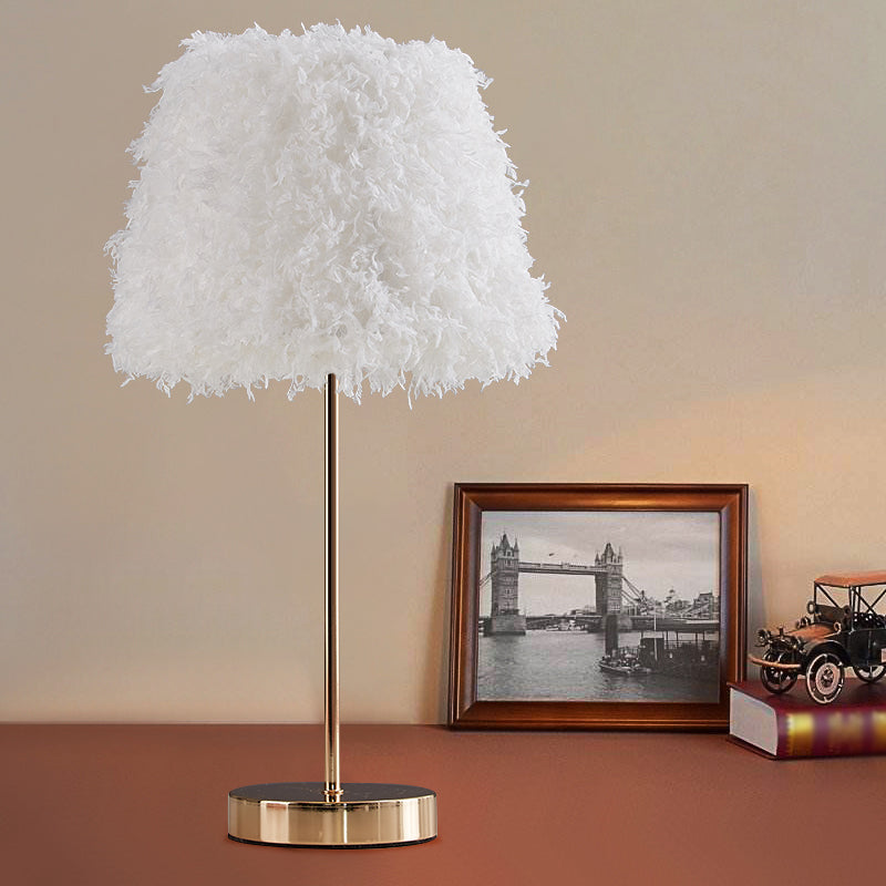 Modernist Pink/White Feather Nightstand Lamp With Gold Base - 1-Head Reading Light / White