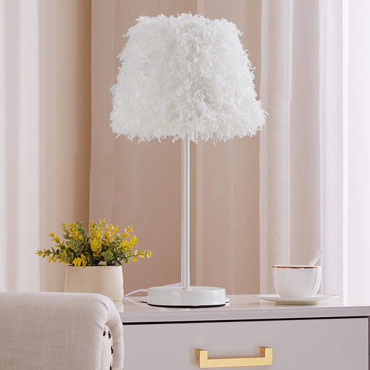 Modernist Pink/White Feather Nightstand Lamp With Gold Base - 1-Head Reading Light