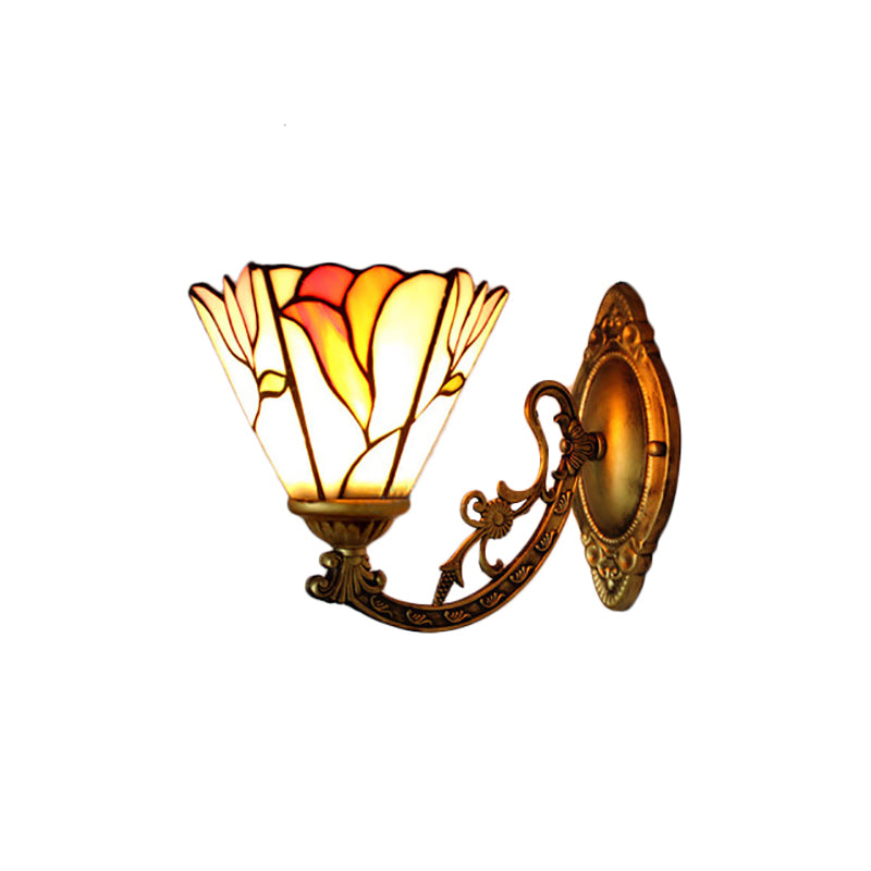 Antique Brass Floral Wall Light For Bedroom - Lodge Tiffany 1-Light Mount
