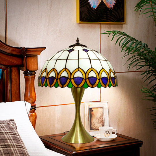 Valeria - Brass 1-Light Nightstand Lighting Traditional Bowl Stained Art Glass Desk Lamp with Peacock Feather Pattern in Brass