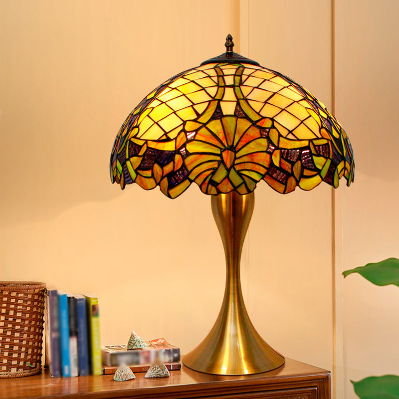 Brass Table Lamp With Hand-Cut Glass Shade - Baroque Style 1-Light Nightstand Illuminator Pull-Chain
