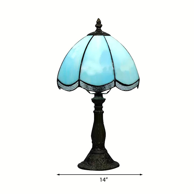 Scalloped Table Lighting: Traditional 1-Light Stained Glass Indoor Fixture In Blue/White