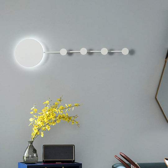 Modern Metal Circle Wall Mount Led Sconce In Black/White With Warm/White Light White /