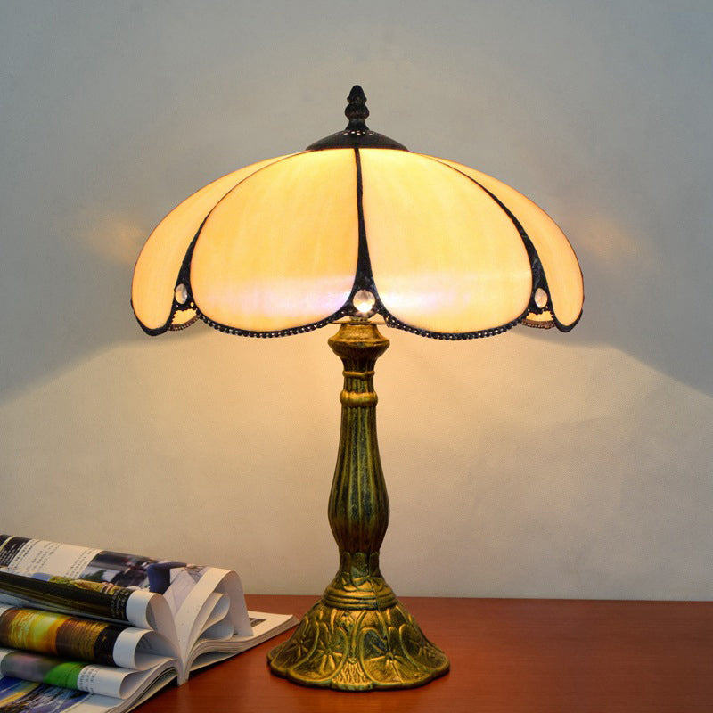 Tiffany Rustic Petal Table Lamp - 1 Light Beige Glass Indoor Bedside Lighting Brass