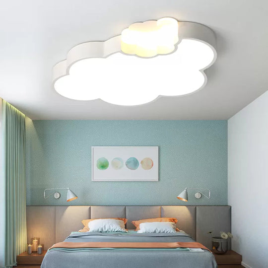 Modern Acrylic Flush Ceiling Lamp - Cloud Kindergarten In White Finish /