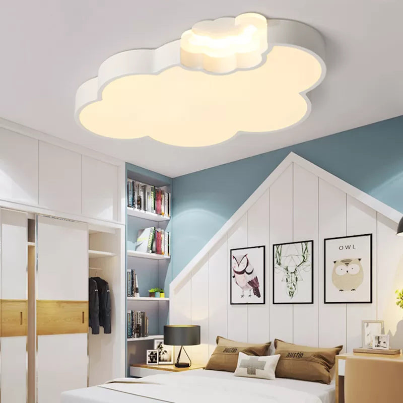 Modern Acrylic Flush Ceiling Lamp - Cloud Kindergarten In White Finish / Warm