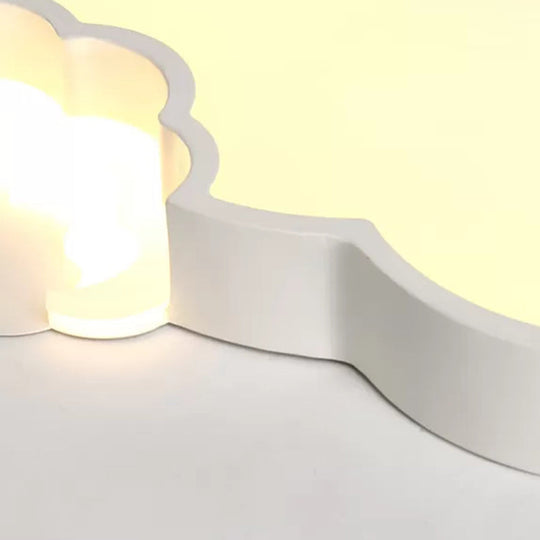 Modern Acrylic Flush Ceiling Lamp - Cloud Kindergarten In White Finish
