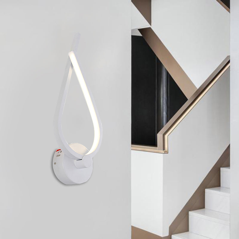 Modern Black/White Led Metal Kink Linear Wall Light For Corridors - Mounted Lamp