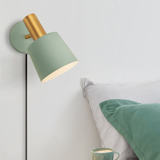 Modernist Metal Drum Sconce - 1-Light Wall Mounted Lamp In White/Green For Bedroom