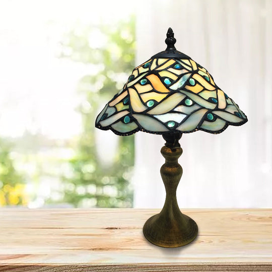Green Stained Glass Conical Desk Lamp - Tiffany Antique Style | Study Room & Bedside Light 1