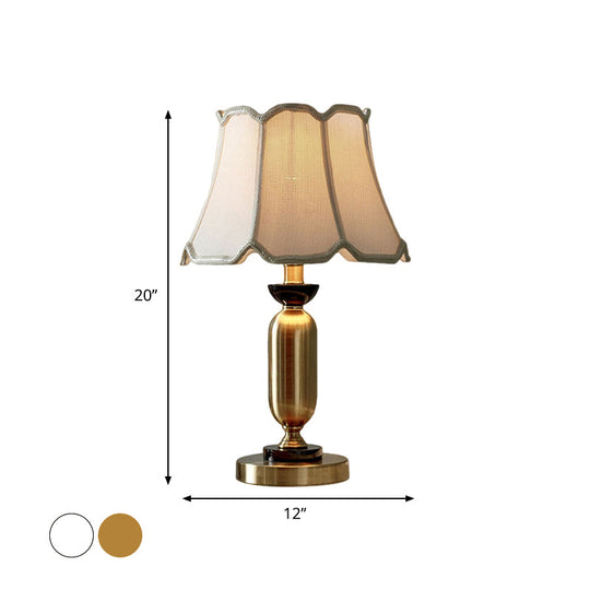 Scalloped Bell Table Lamp: Traditional White/Yellow Fabric 1-Light Night Lighting With Elliptical