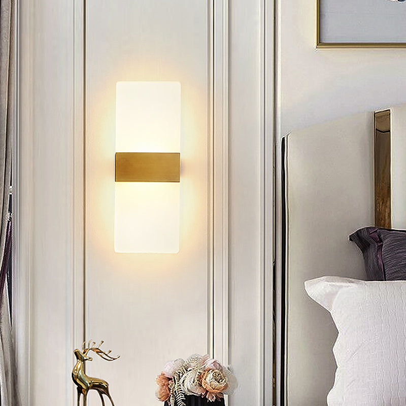 Minimalist Acrylic Wall Sconce With Gold Band And Warm/White Light - Perfect For Bedside