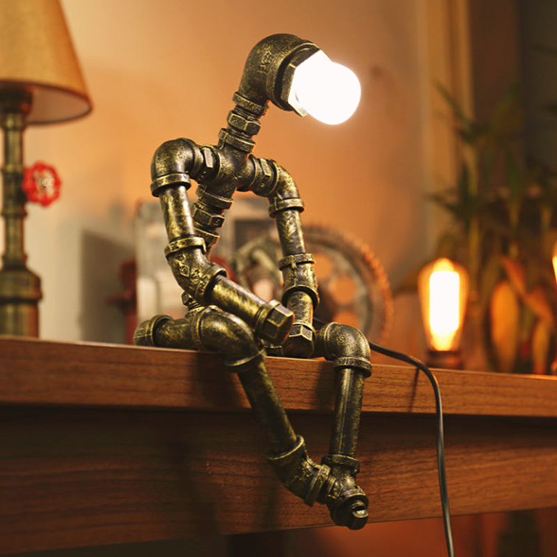 Industrial Style Metal Robot Table Light With Antique Bronze Finish - Ideal For Bedroom