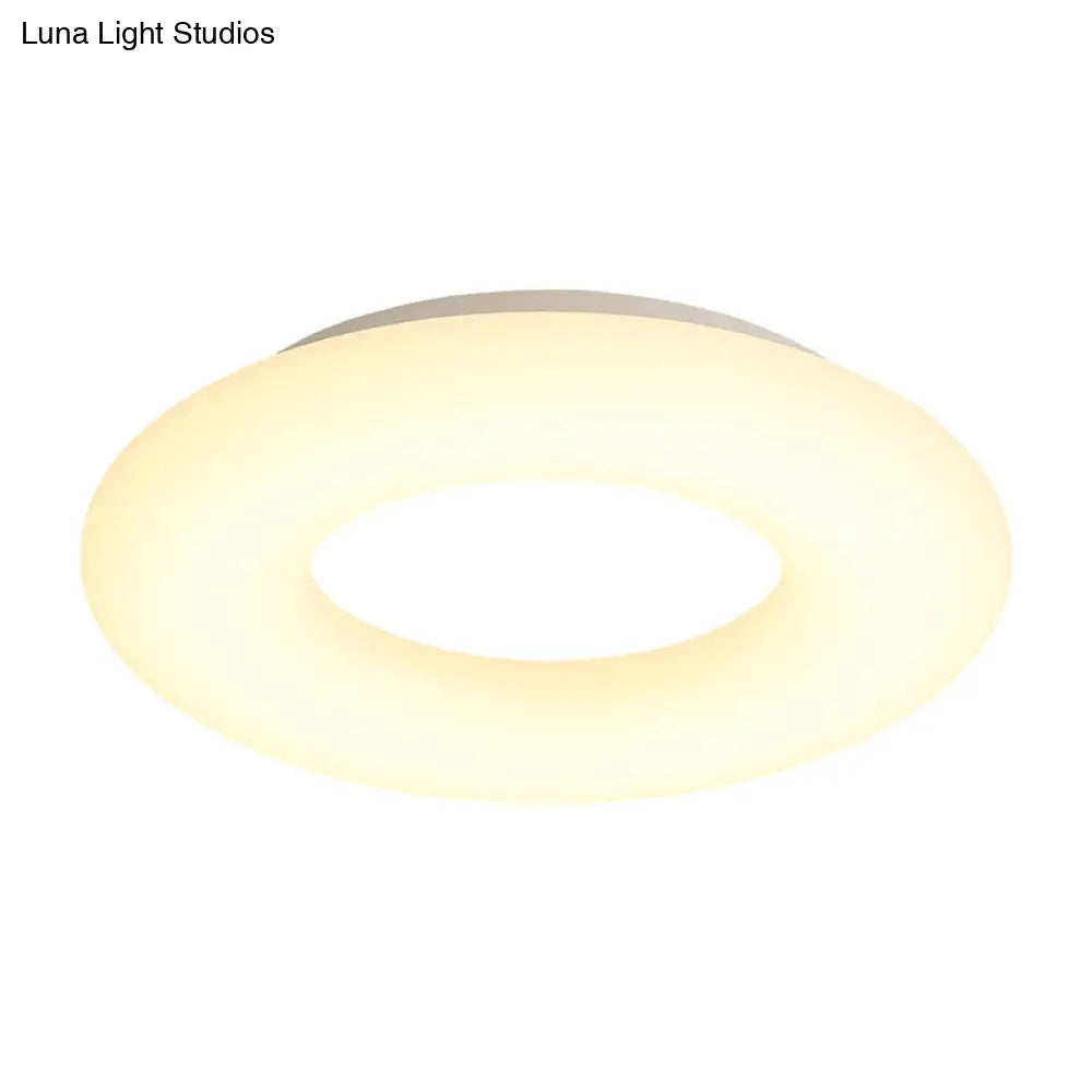 18’/23.5’ Modern Led White Doughnut Acrylic Flush Mount Ceiling Lamp