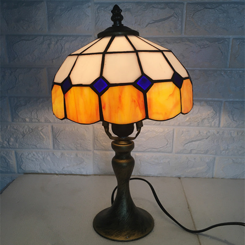 Retro Stained Glass Accent Table Lamp - Elegant 1-Light Décor For Bedside Yellow