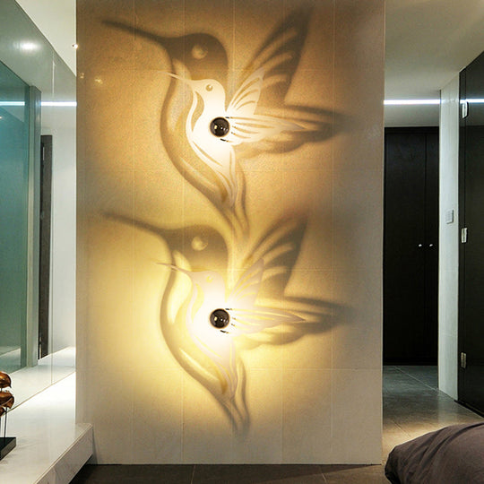 Modern Metal Wall Sconce - Cartoon Shape Ideal For Study Room