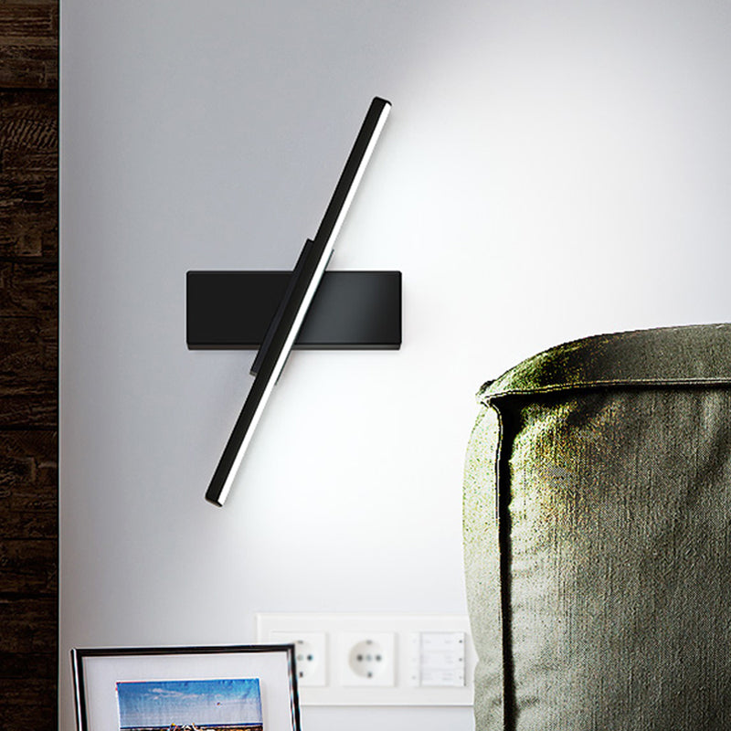 Contemporary Metallic Black/White Led Wall Sconce In Warm/White Light: Linear Vanity Light Fixture