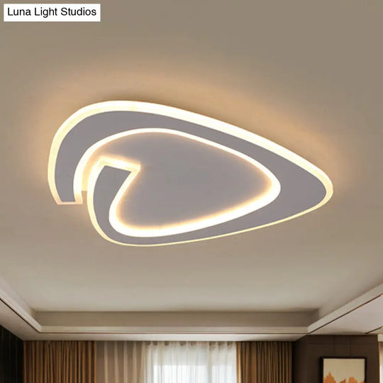 19.5’/23.5’ Triangle Acrylic Ceiling Lamp - Minimalist Led Flush Lighting In Warm/White Light Grey
